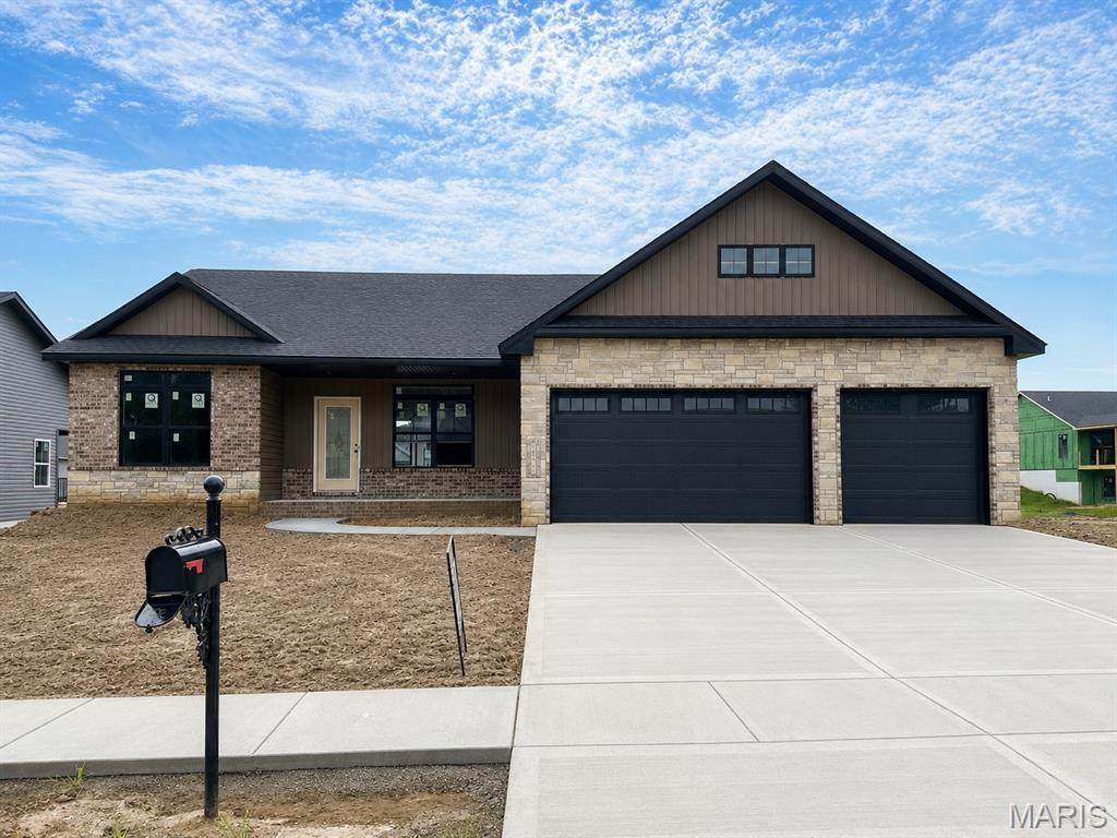1827 Robins Mill Court - Photo 1