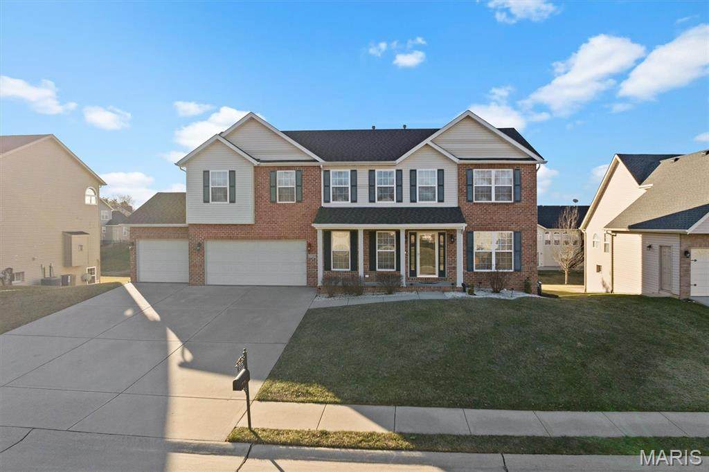 2728 Lauren Lake Drive - Photo 1