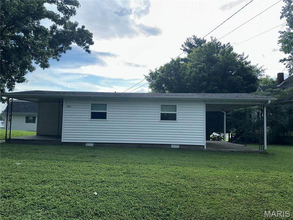302 & 304 Charles Street - Photo 1