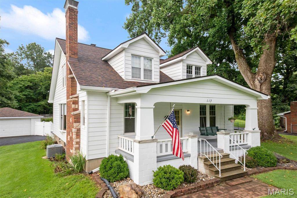 117 Wayland Avenue - Photo 1