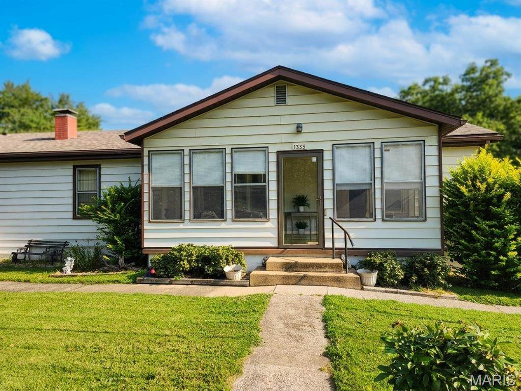 1333 11th Street - Photo 1