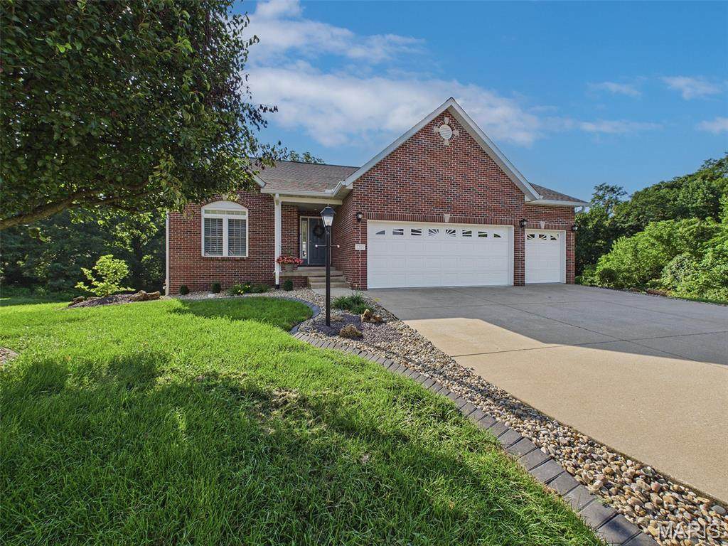 5215 Willis Avenue - Photo 1