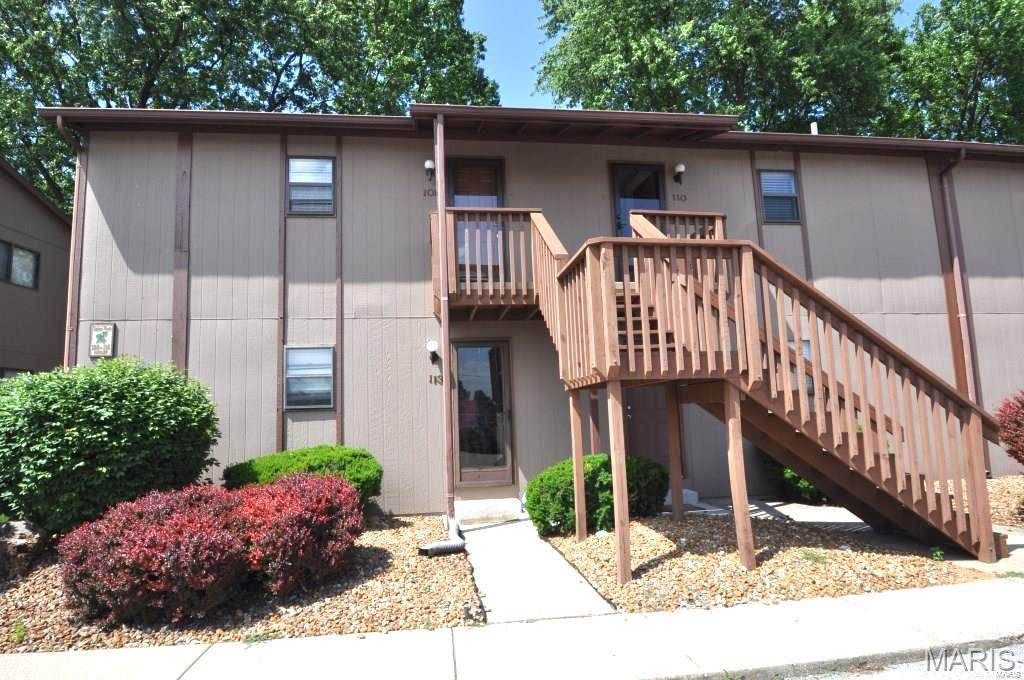 121 Ashley Drive - Photo 1