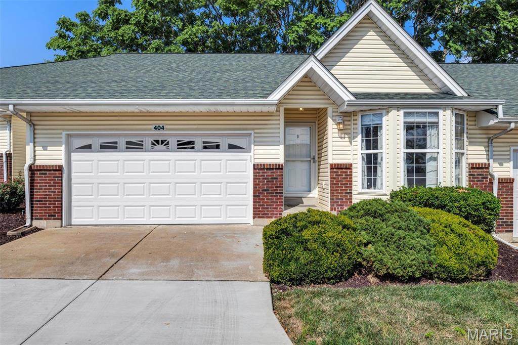 404 Cardinal Commons Court - Photo 1