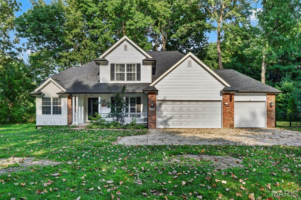 3820 White Oak Lane - Photo 1