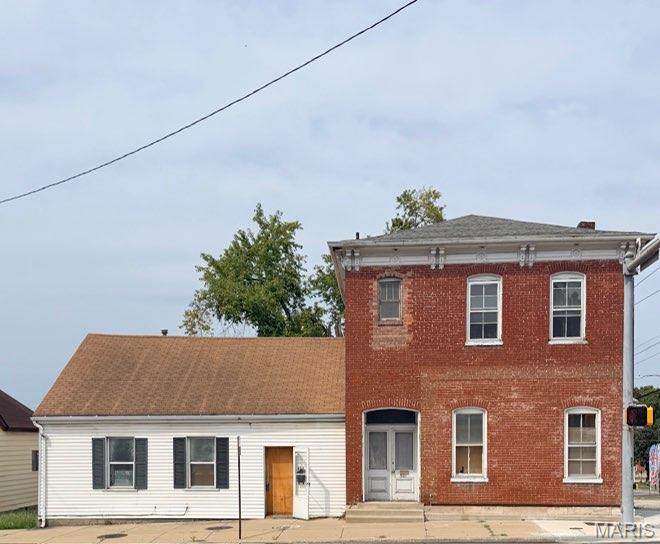 503 Illinois Street - Photo 1