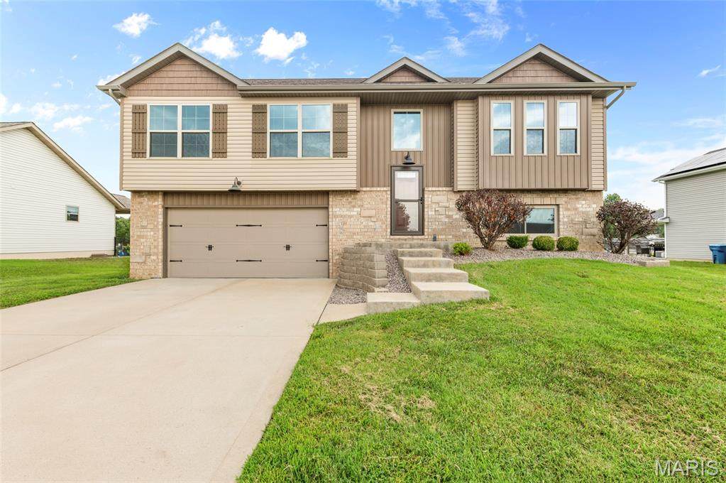 300 Olyvia Drive - Photo 1