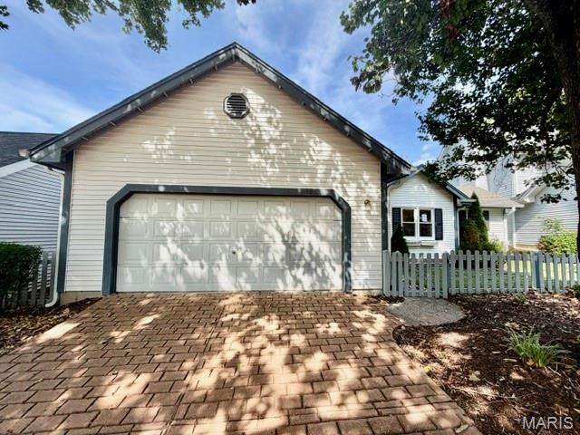 16323 Bellingham Drive - Photo 1