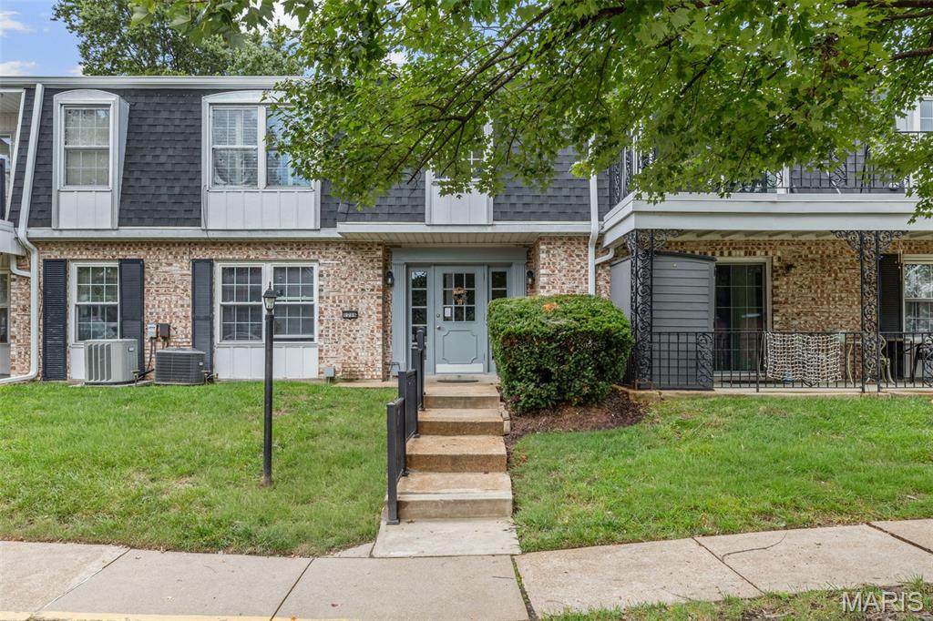 1716 Mayenne Court - Photo 1