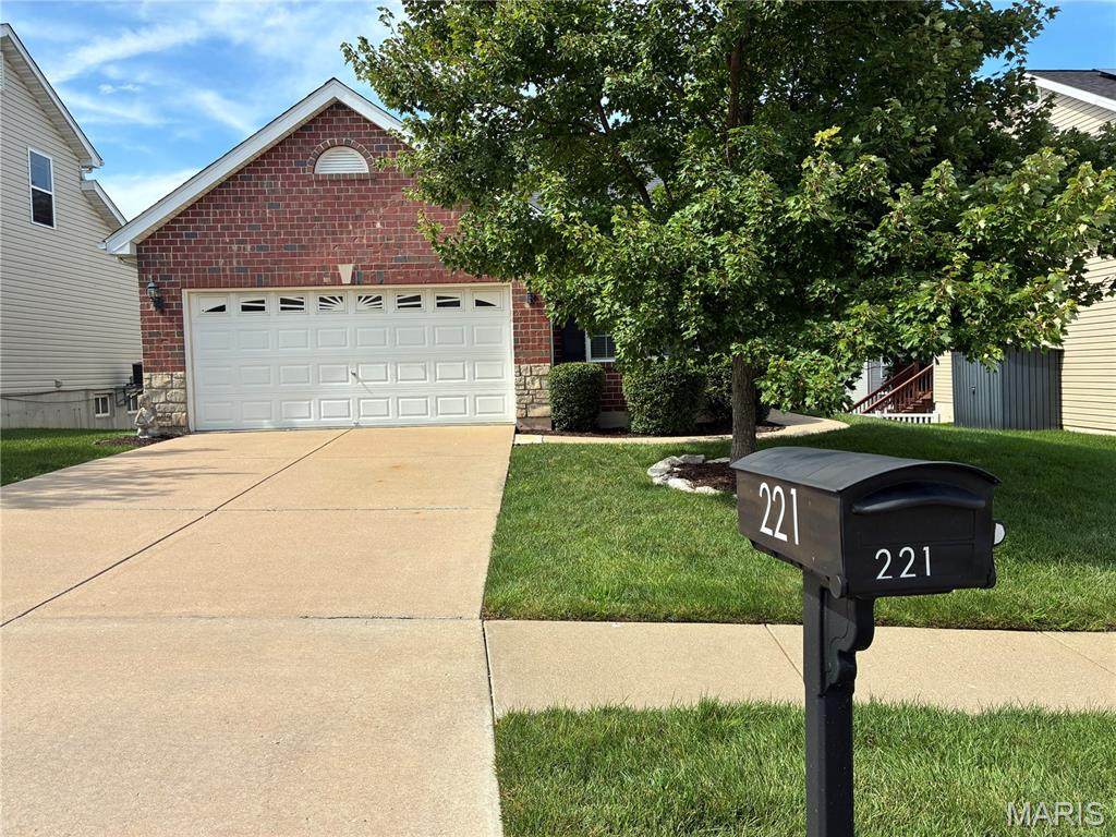 221 Stone Run Boulevard - Photo 1