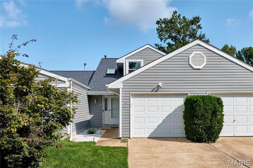 195 Rutherglen Drive - Photo 1