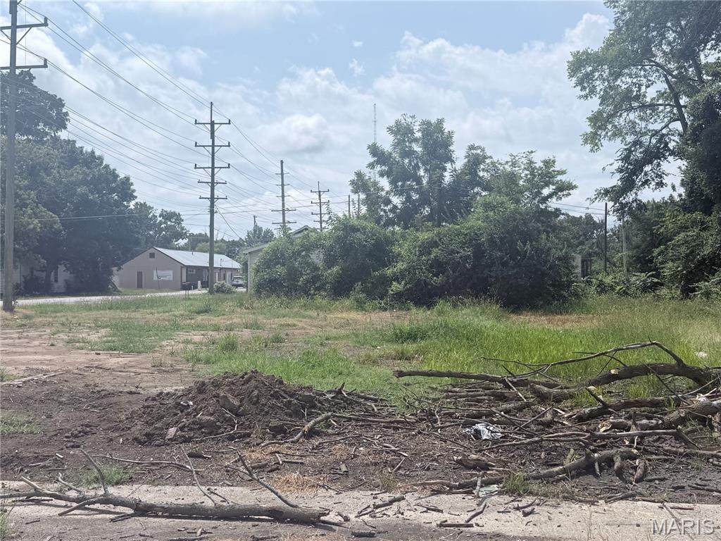 111 Midkiff - Photo 1