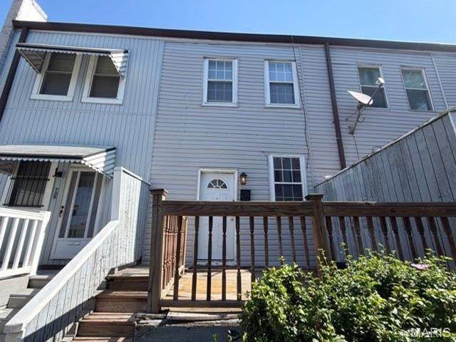736 Newstead Avenue - Photo 1