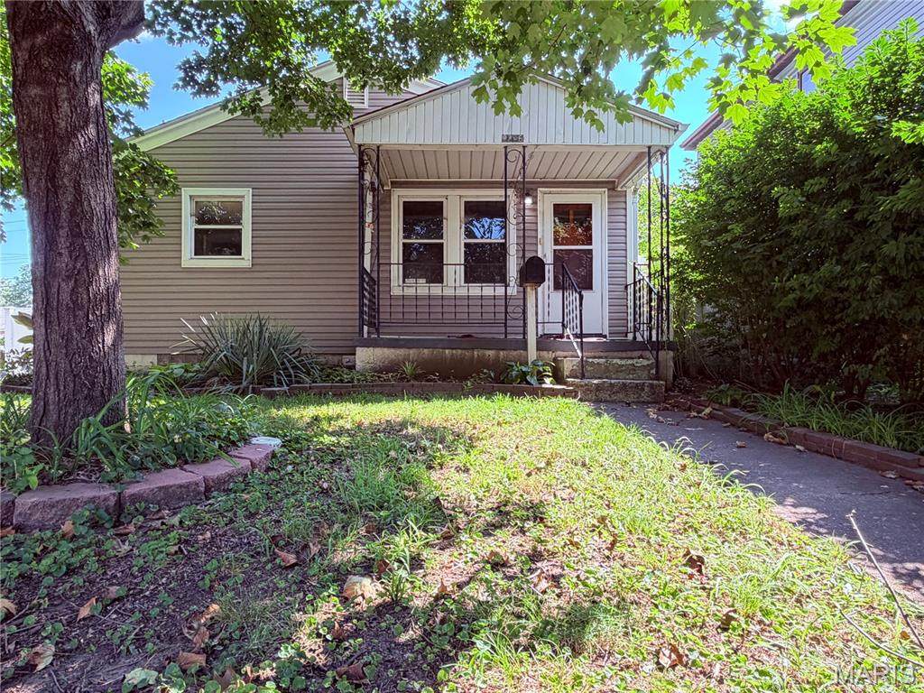 2236 24th Street - Photo 1