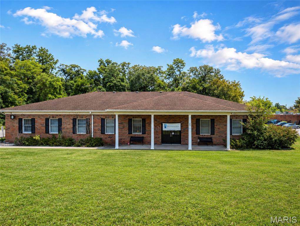 28 64th Street - Photo 1