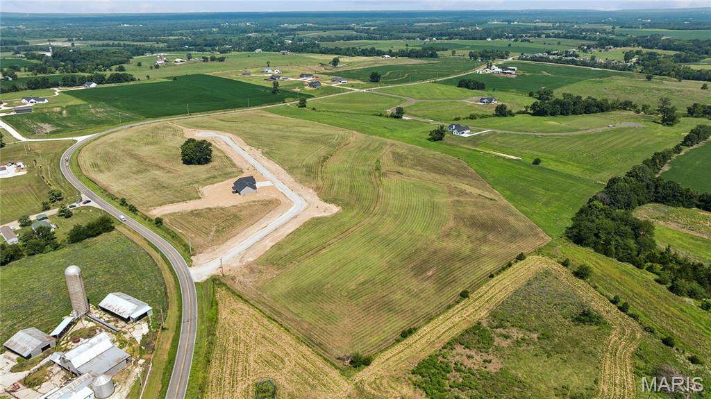 100 Sunrise Lane - Photo 1