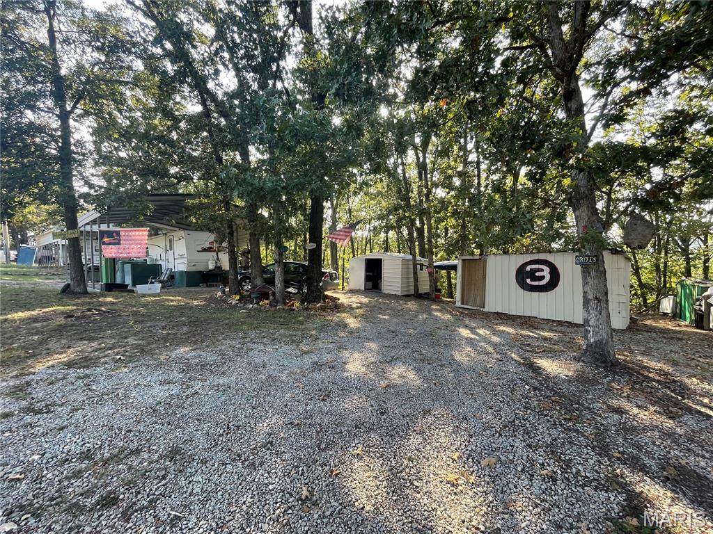 8947 Oriole Circle - Photo 1