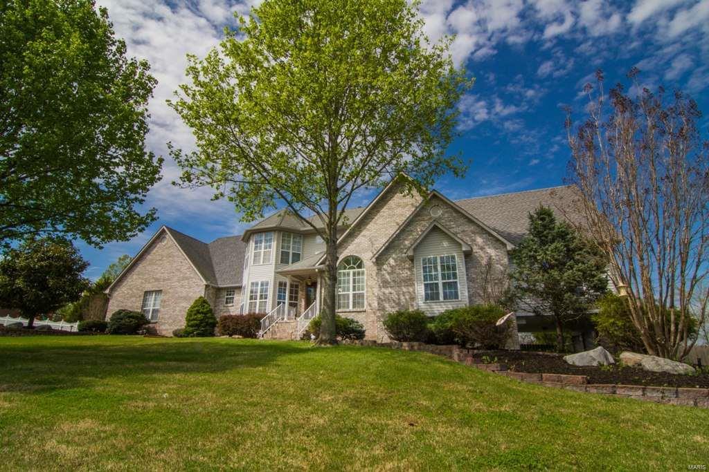 907 Paradise Lane - Photo 1