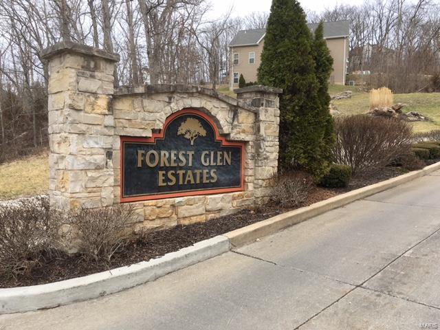 2902 Forest Glen - Photo 1