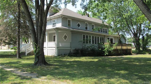 408 Smith - Photo 1
