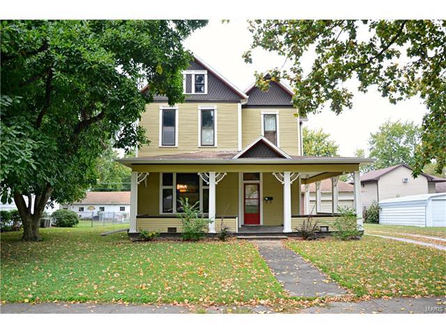 421 1st Street - Photo 1