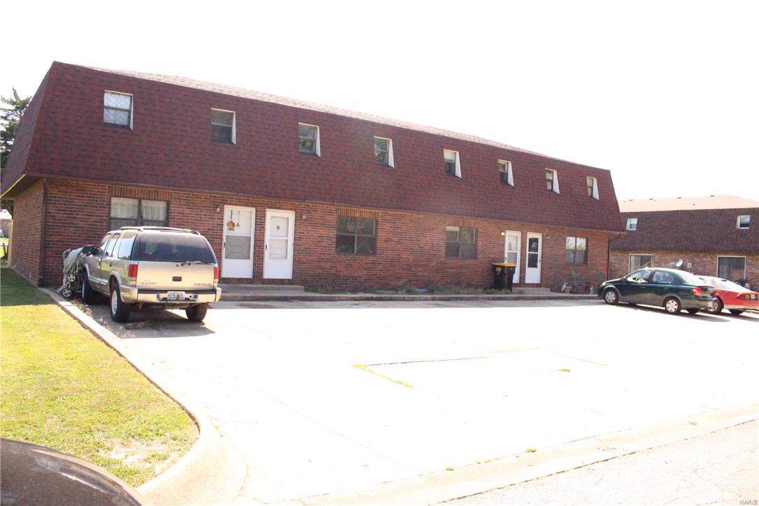 624 Holly - Photo 1