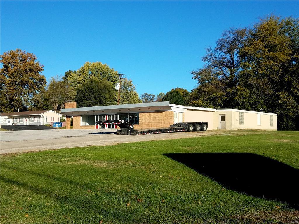 1801 5th Street - Photo 1