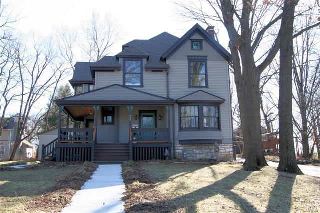 322 Clark Avenue - Photo 1