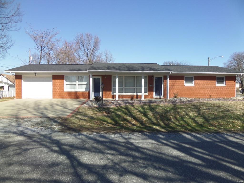 299 Redwood Drive - Photo 1