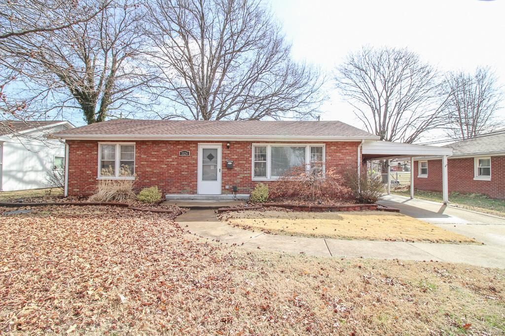 3324 Lydia - Photo 1