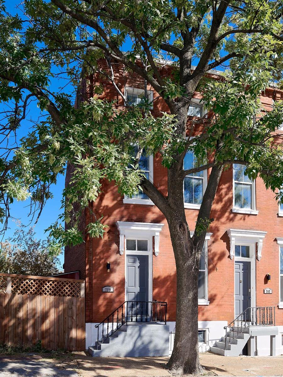 719 Soulard - Photo 1