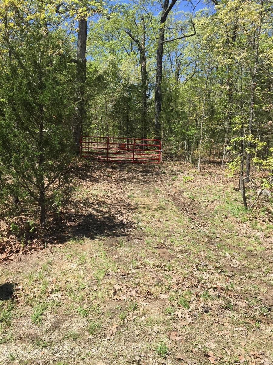 1473 Sequoya - Photo 1