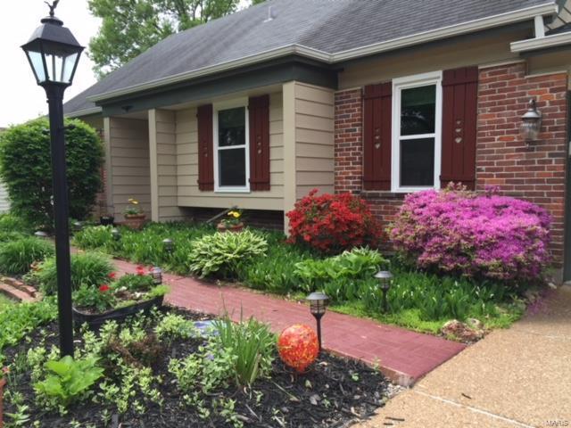 1351 Sherwood Forest Drive - Photo 1
