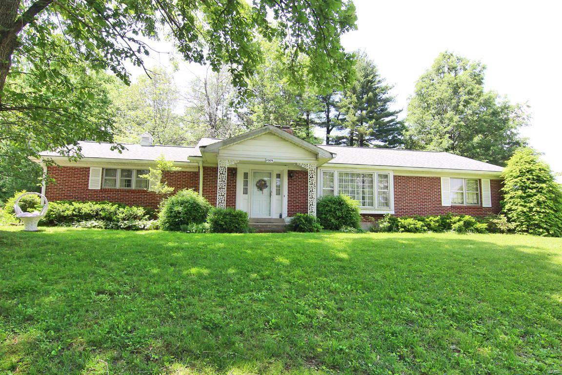 1009 Sioux Avenue - Photo 1