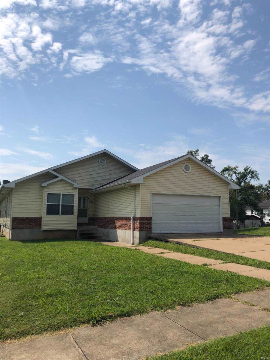 5500 Robin Avenue - Photo 1