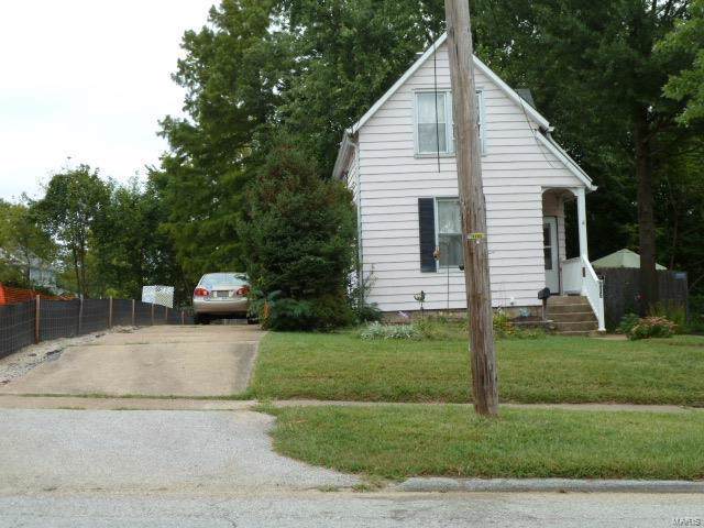 335 Rose Hill Avenue - Photo 1