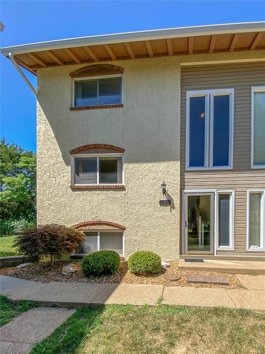 129 Carmel Woods Drive - Photo 1