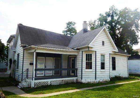 202 2nd Street - Photo 1