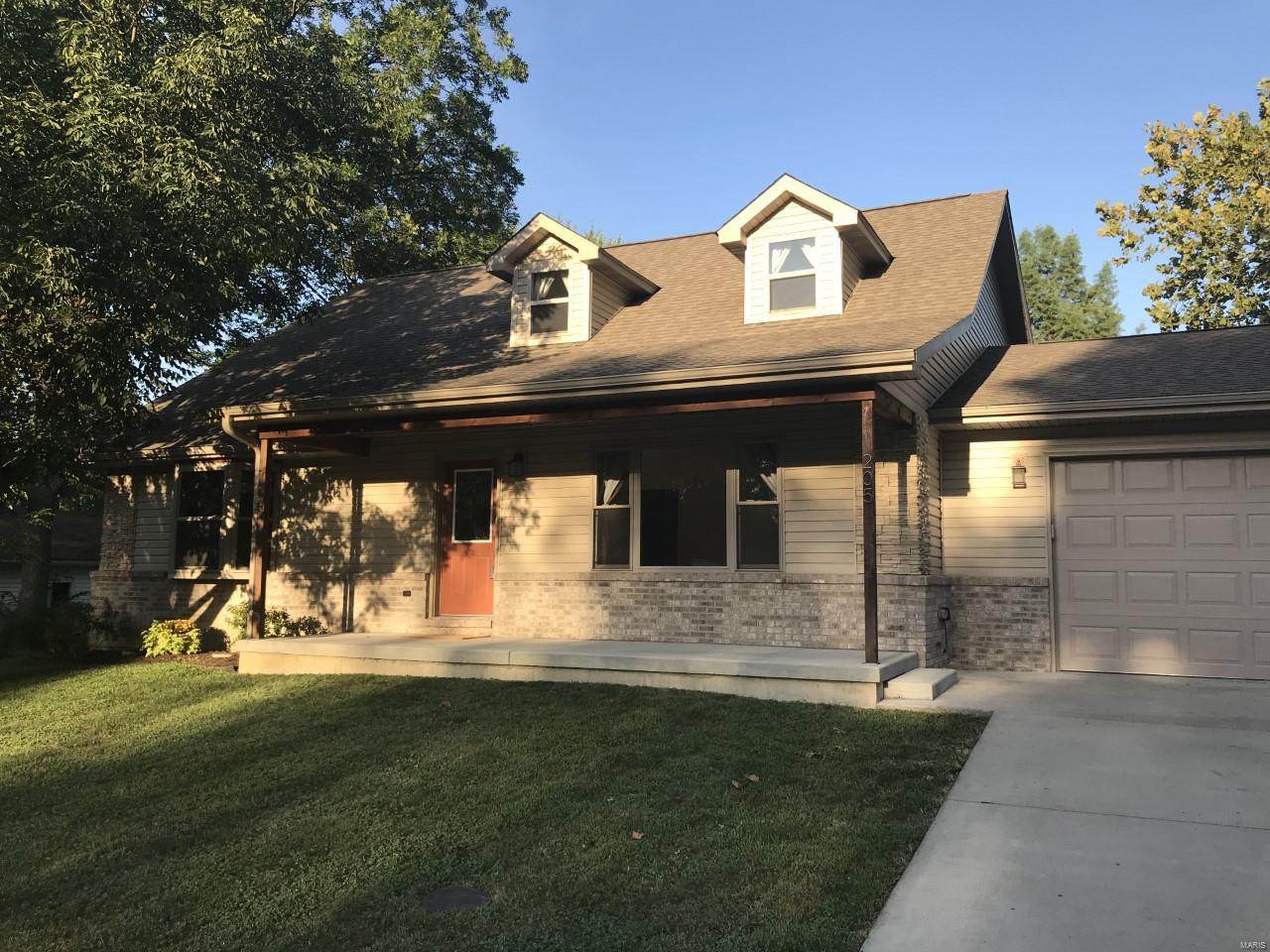 205 Walnut Street - Photo 1