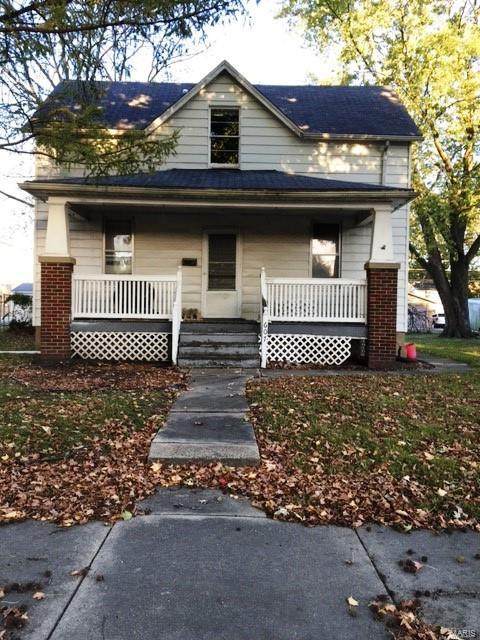 607 Pine Street - Photo 1