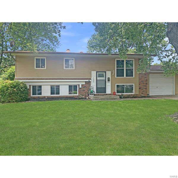 1203 Princeton Drive - Photo 1