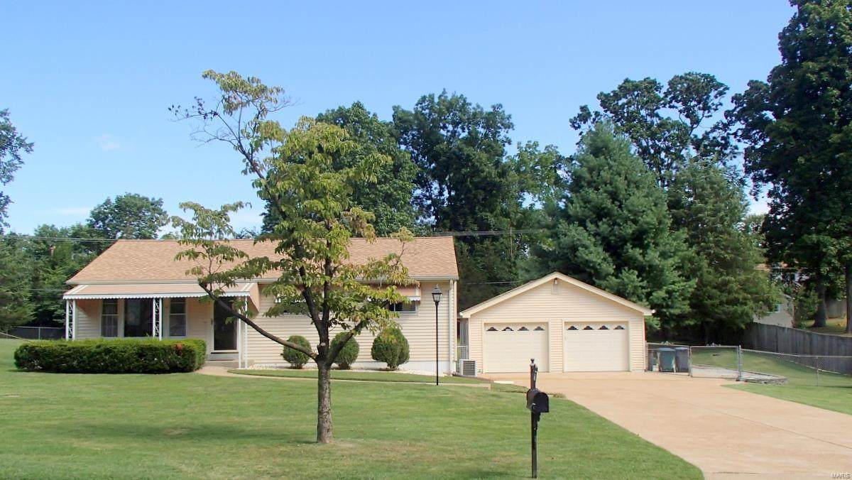 641 Highland Drive - Photo 1