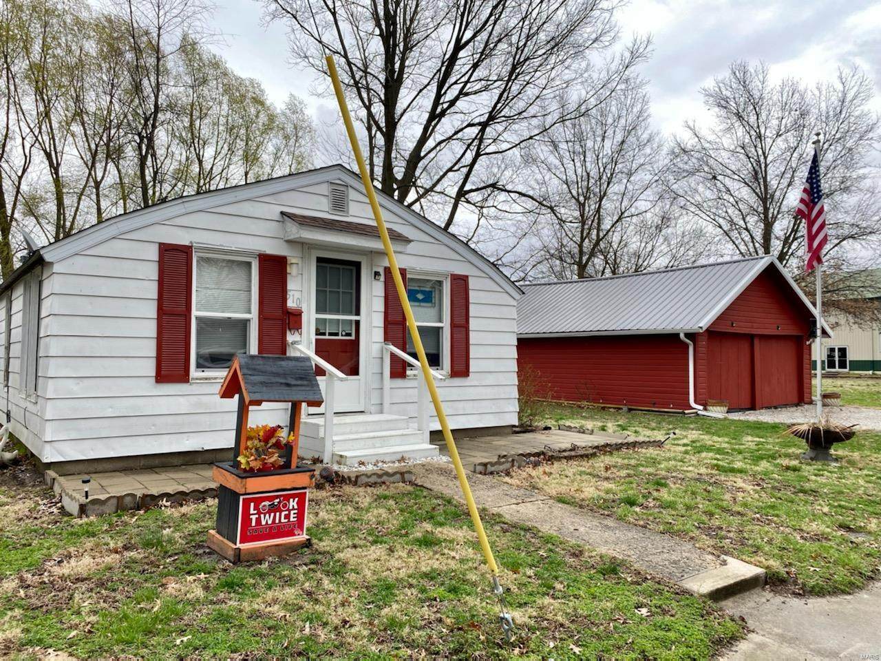 510 Walnut Street - Photo 1