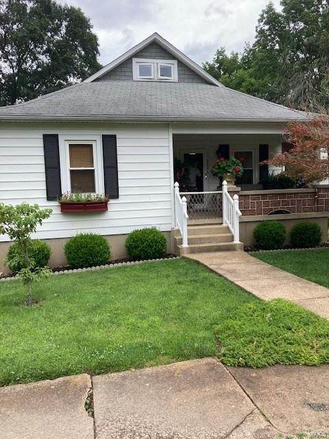 111 Maple Street - Photo 1