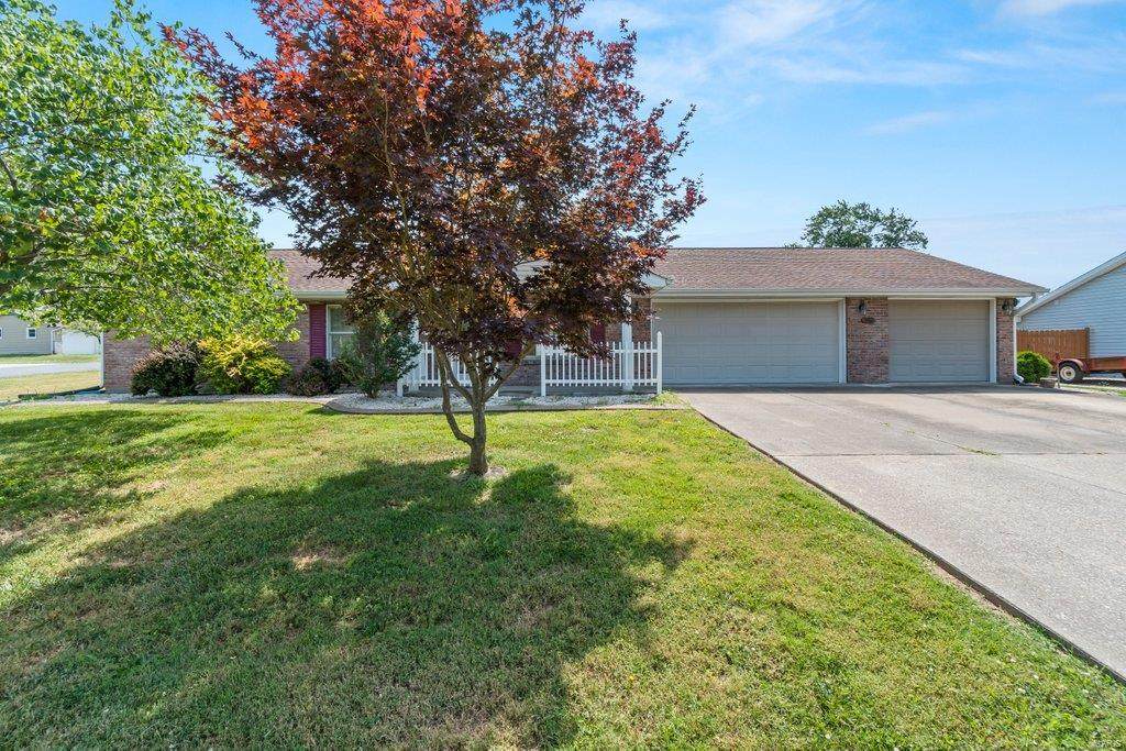 346 Kyle Drive - Photo 1