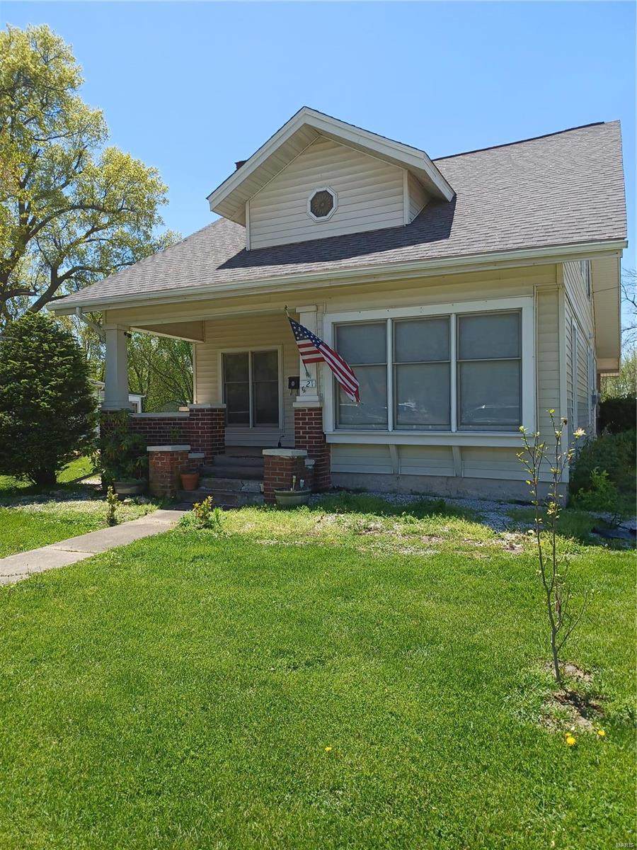 521 Hudson Street - Photo 1