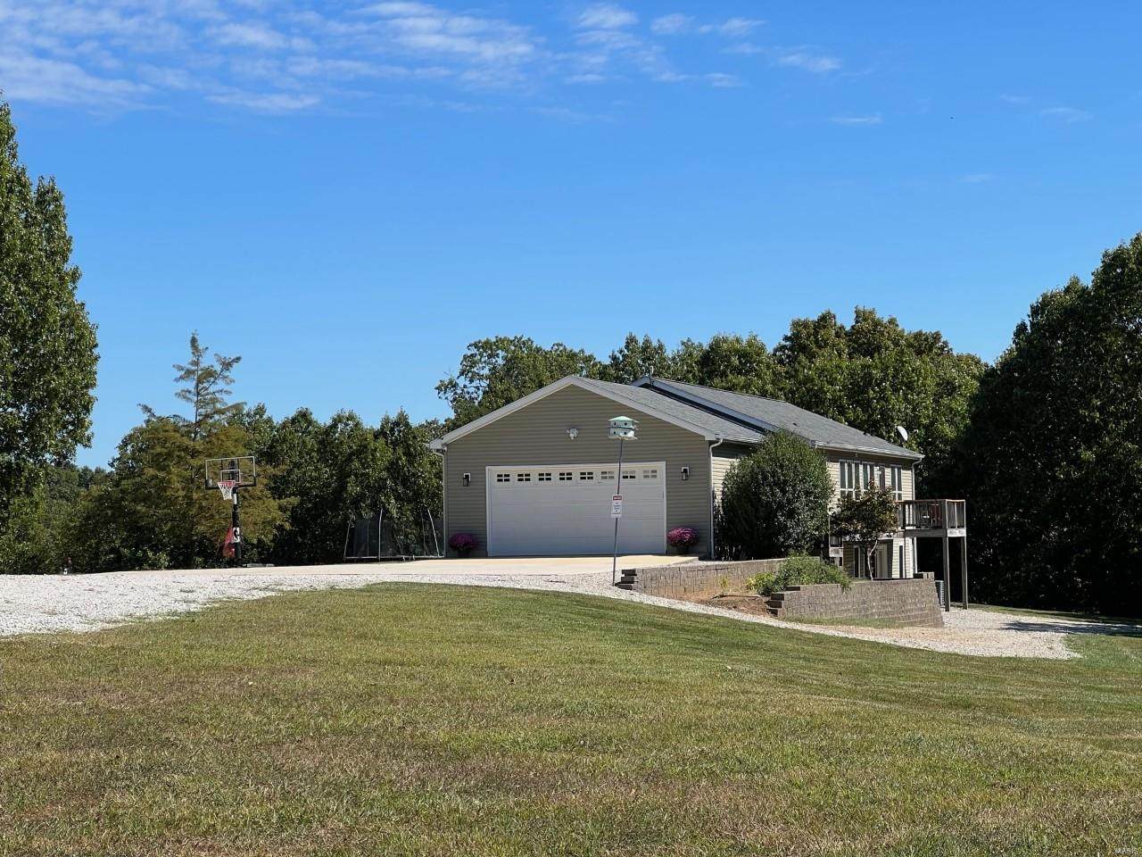 635 Rocky Top Road - Photo 1