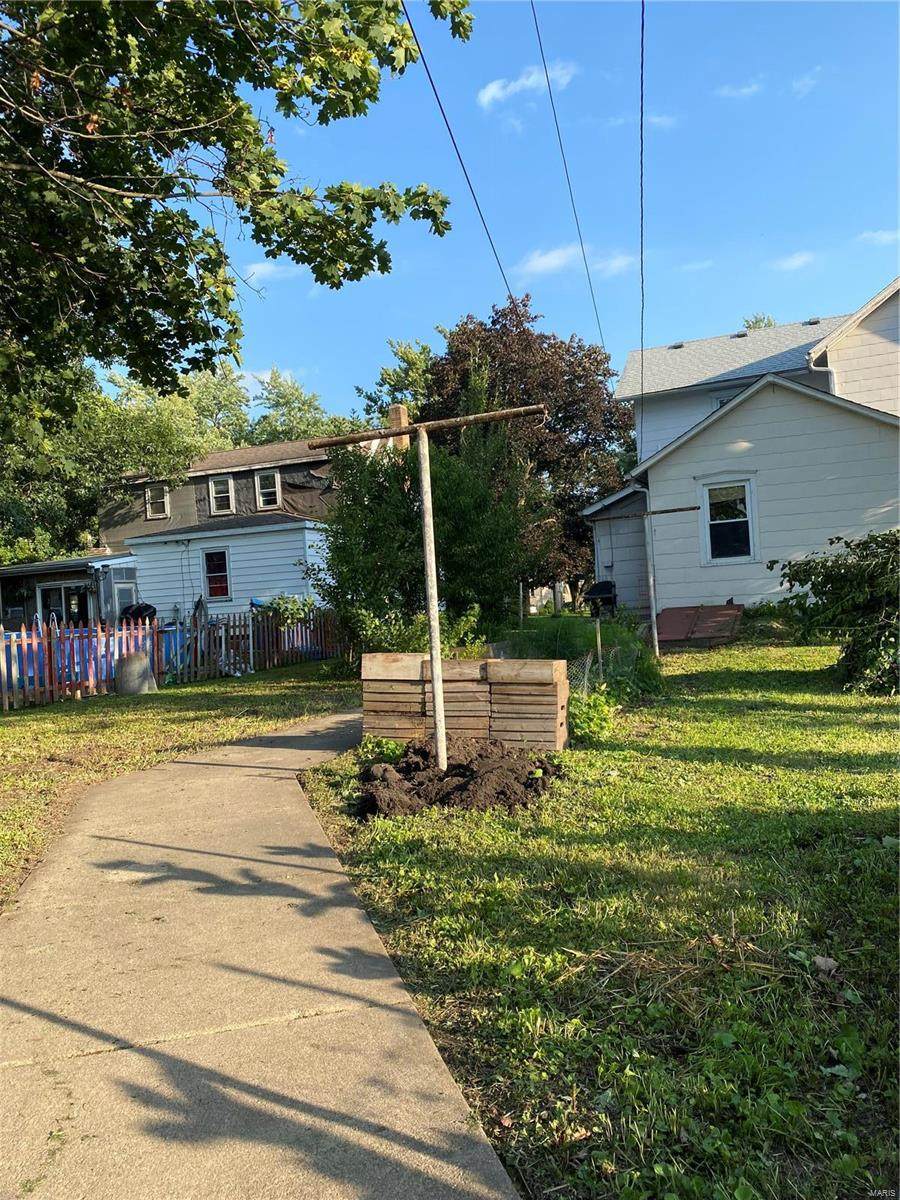 1004 Washington - Photo 1