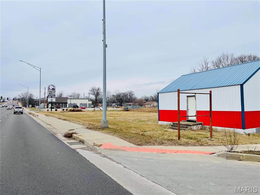 100 Highway 72 - Photo 1