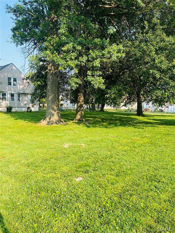 623 And 627 Vest Avenue - Photo 1